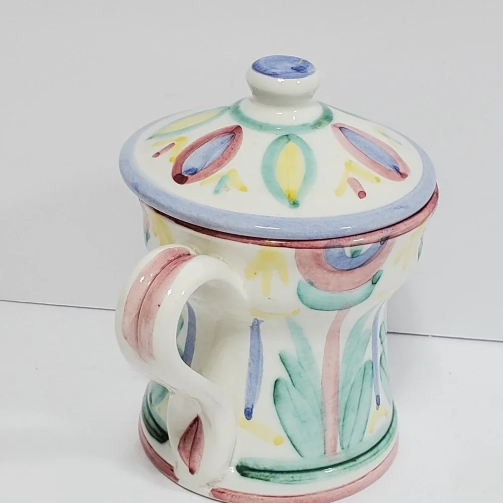 VIETRI‎ Italy 1986 Hand Painted Ceramic Sugar Bowl with Lid Floral Design
